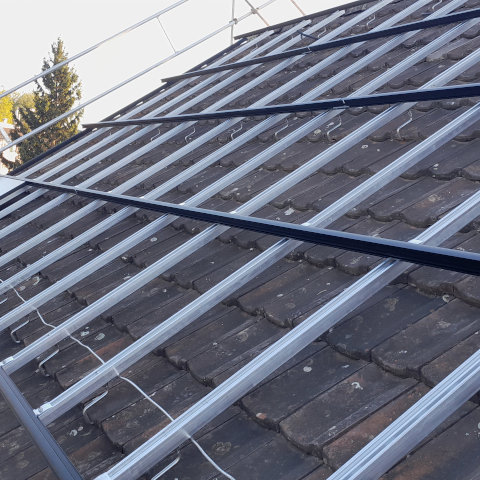 13.6 kWp Ost-West